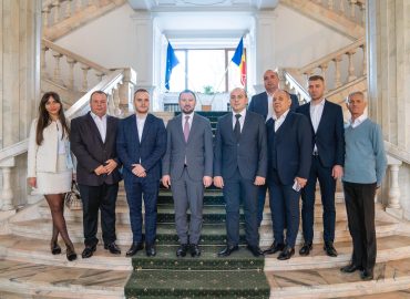 România sprijină Republica Moldova în lupta pentru un aer mai curat: un autolaborator mobil pentru monitorizarea calității aerului